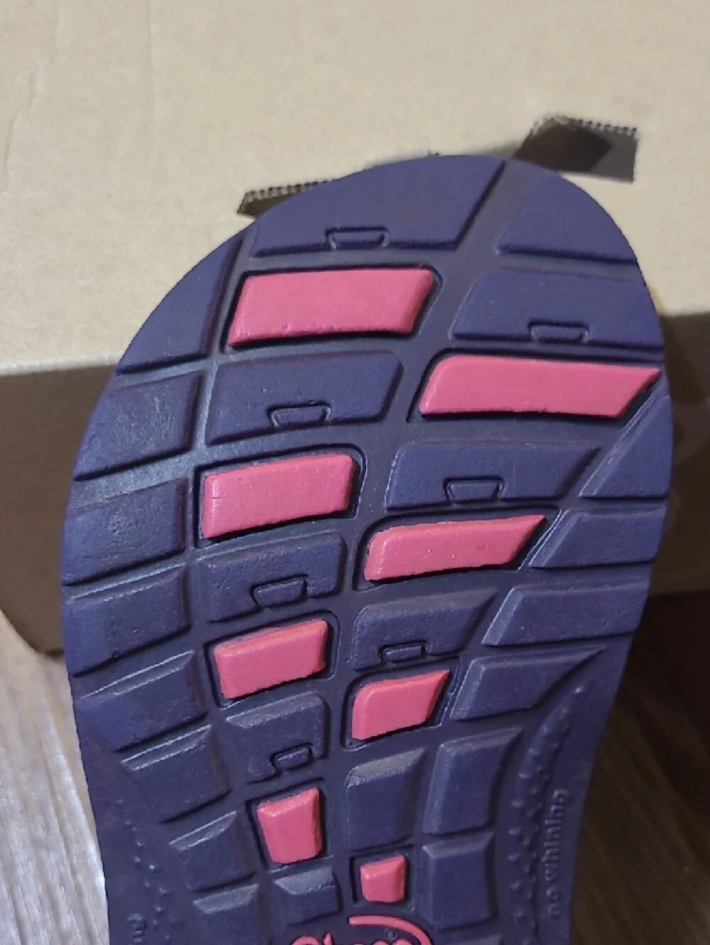 Chaco Kids Pink and Black Strappy Sandals‎